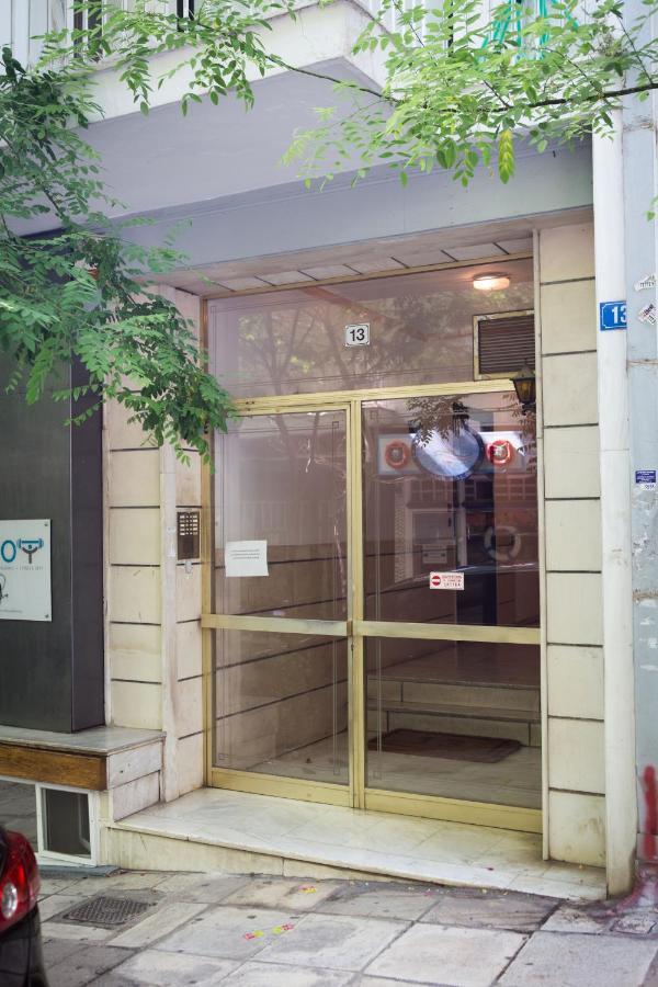 Stylish, Comfortable, Basement Loft-Like Apartment With Amenities 아테네 외부 사진