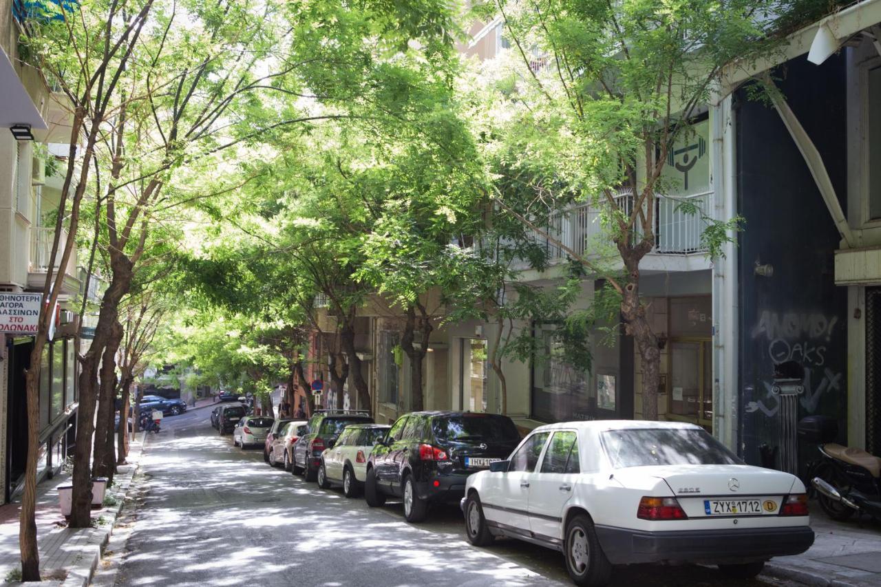 Stylish, Comfortable, Basement Loft-Like Apartment With Amenities 아테네 외부 사진